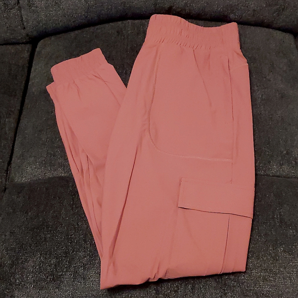 Balance Athletica Swift Cargo Joggers Small